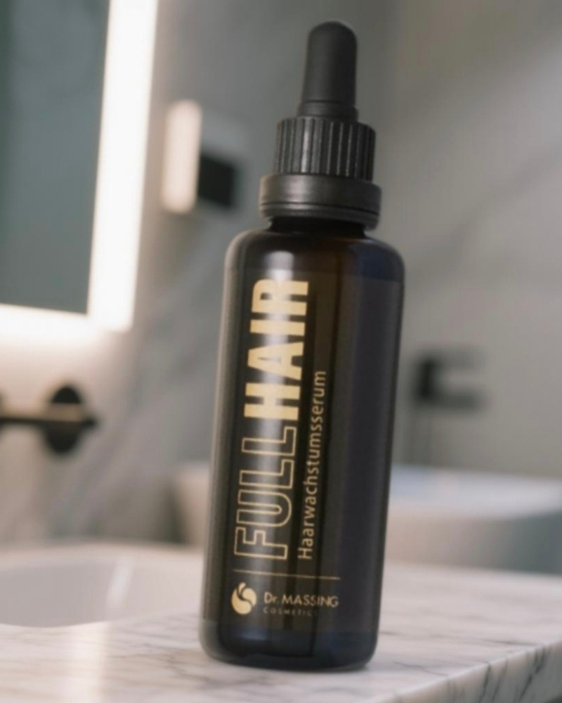 „Dr. Massing Haar Serum FullHair – effektives Serum für kräftiges, gesundes Haar. Spare 10 % auf alle Produkte mit Code EG0425AF.“