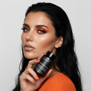 Artgerecht steht für natürliche, hochwertige Nahrungsergänzungsmittel. Unterstütze deinen Körper bewusst und spare 10 % mit dem Gutscheincode Ella10 bei deiner Bestellung.